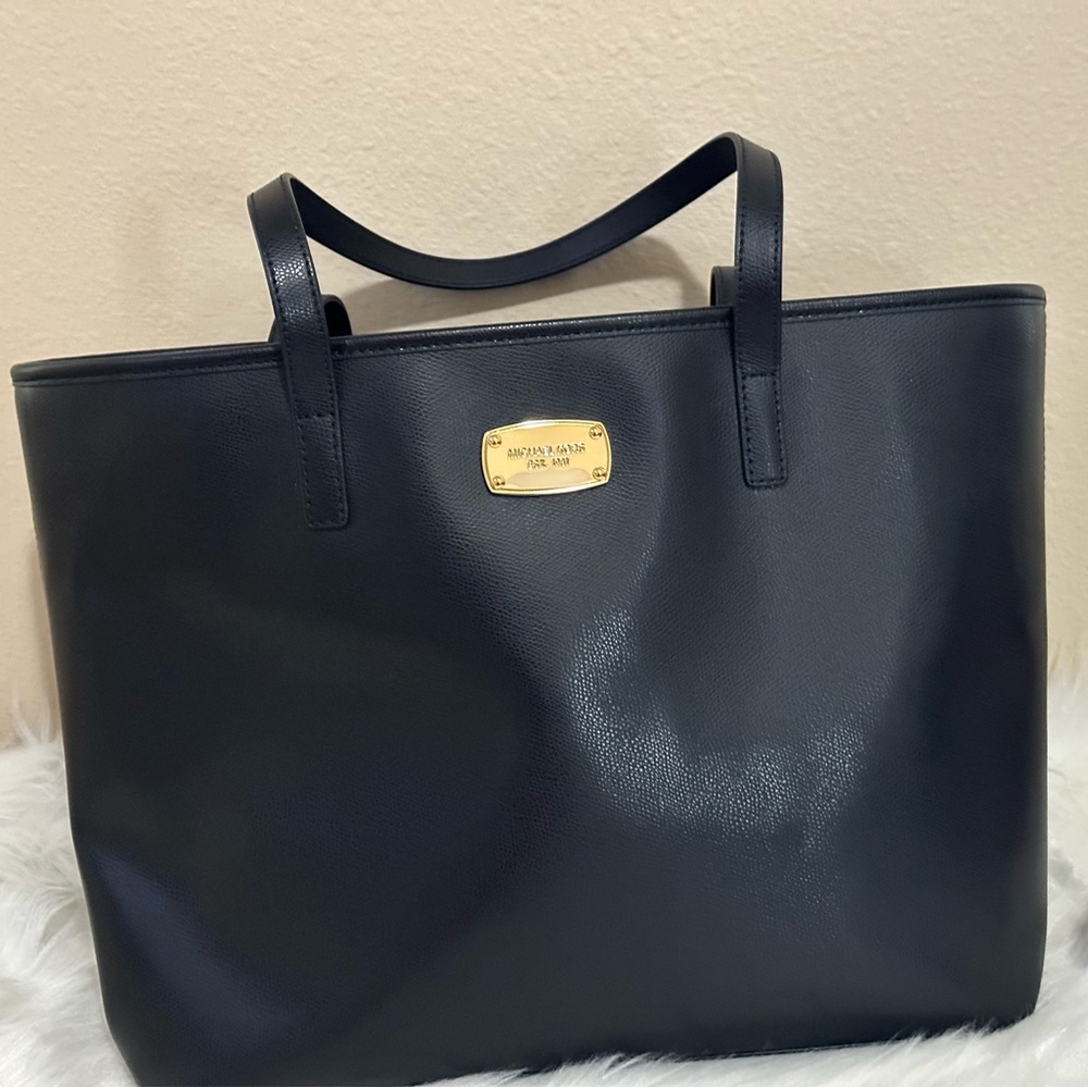 Authentic Michael Kors Large Solid Black Tote Bag - image 6